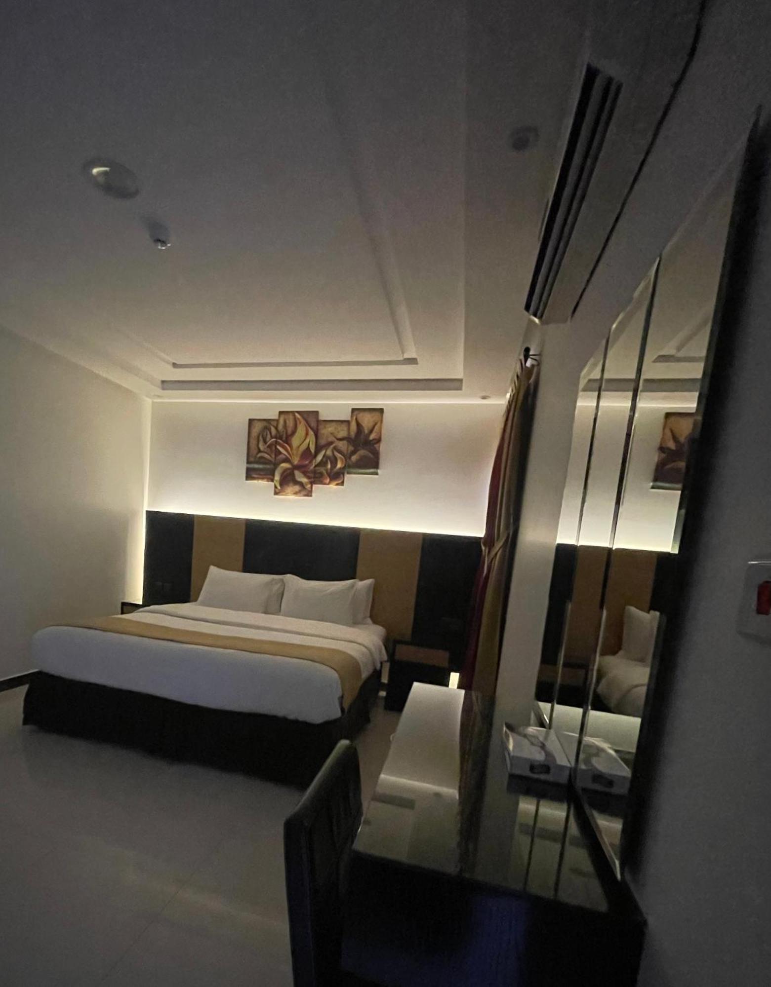 Tulip Al Rawdah Lejlighedshotel Riyadh Eksteriør billede