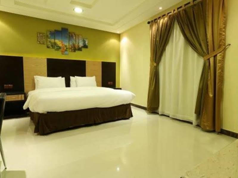 Tulip Al Rawdah Lejlighedshotel Riyadh Eksteriør billede